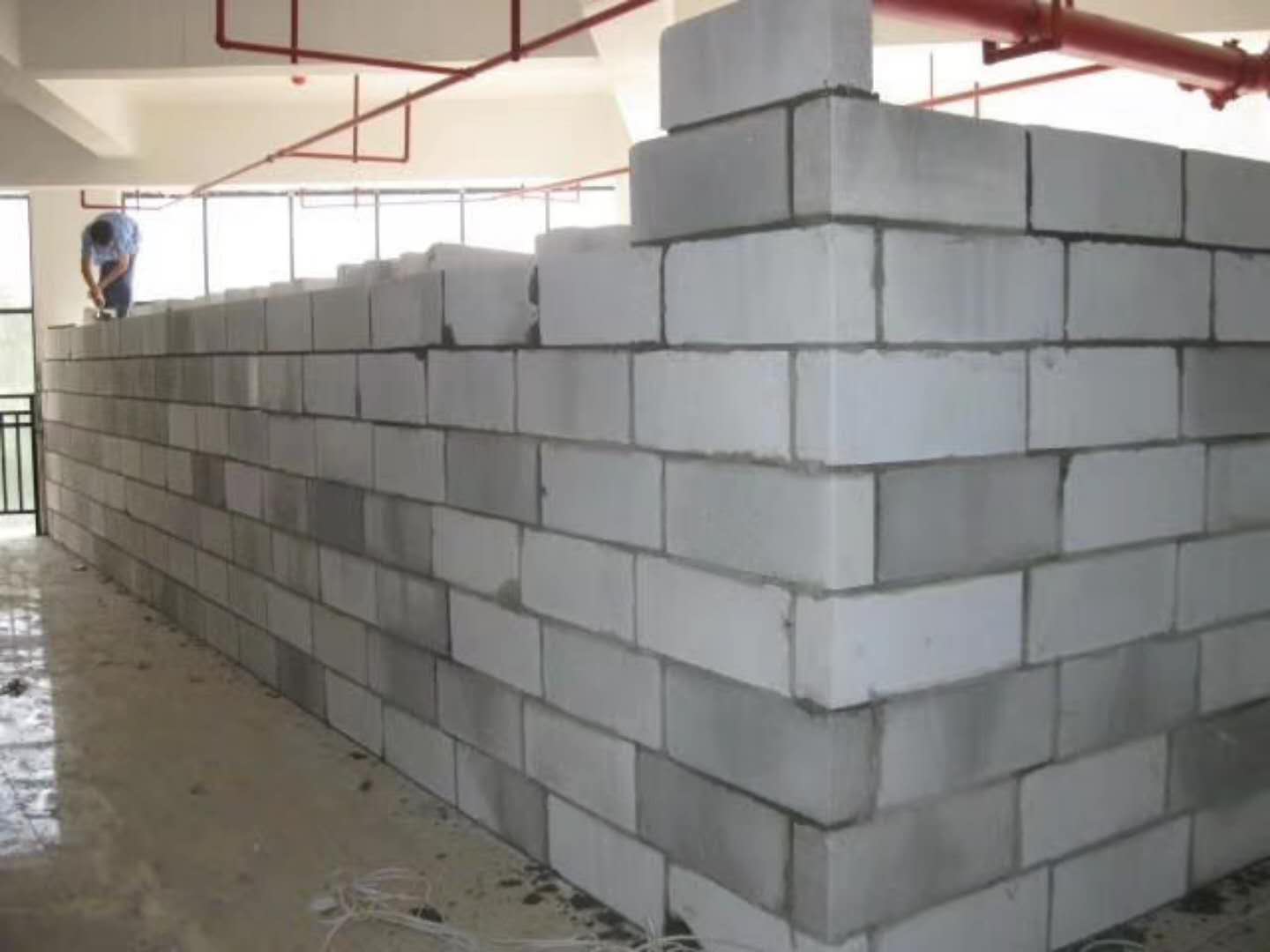 永安蒸压加气混凝土砌块承重墙静力和抗震性能的研究